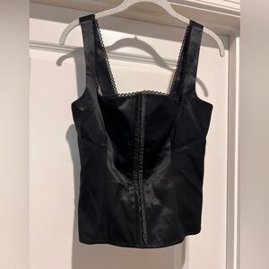 Reformation Tagliatelle Silk Top NWT
Size 8